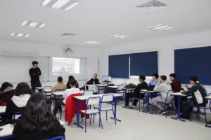 Lire la suite à propos de l’article Forum des Ambassadeurs du Supérieur – Samedi 18 janvier 2025Groupe Scolaire René Descartes – Site Ennasr, Tunis