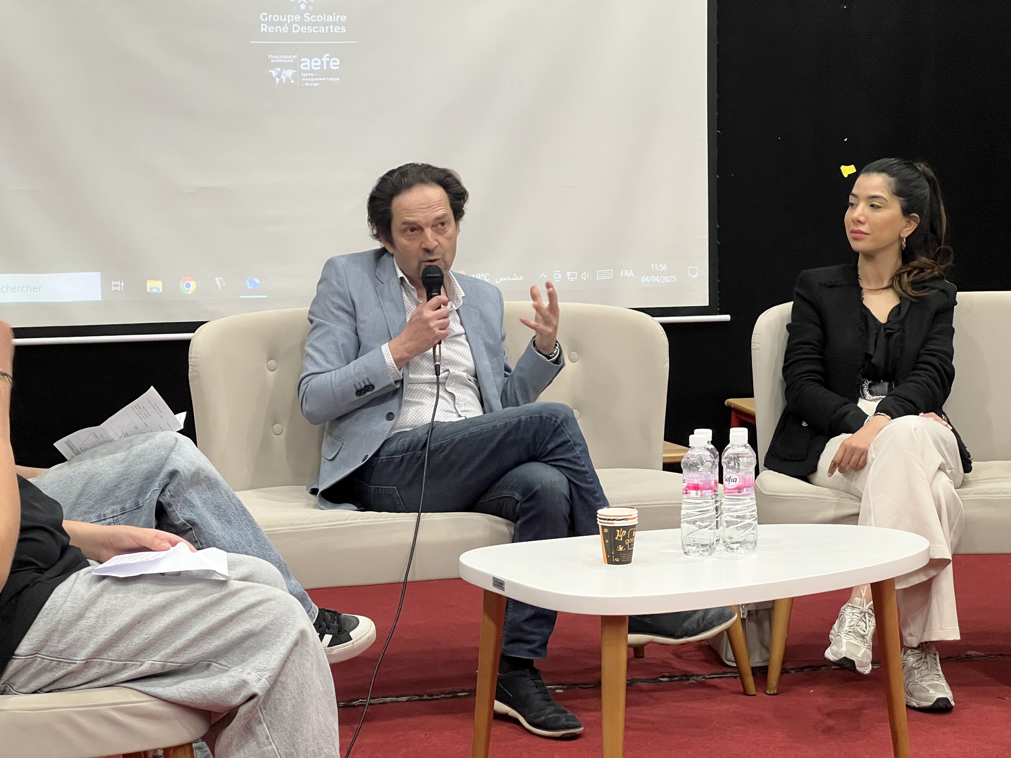 You are currently viewing 🗣️ Table ronde sur le journalisme et les médias au GSRD Ennasr